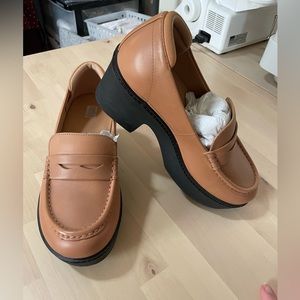 EUC Fitflop Pilar Loafers
